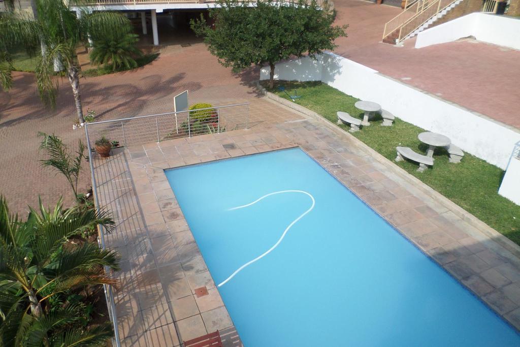 Country Link Guest Lodge Komatipoort Exterior foto